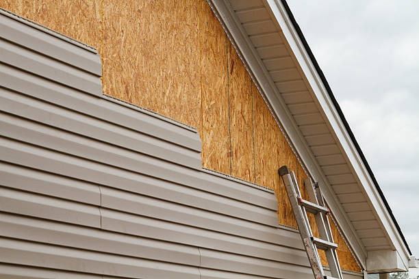 24/7 Emergency Storm Damage Siding Repair experts in Glenford, OH